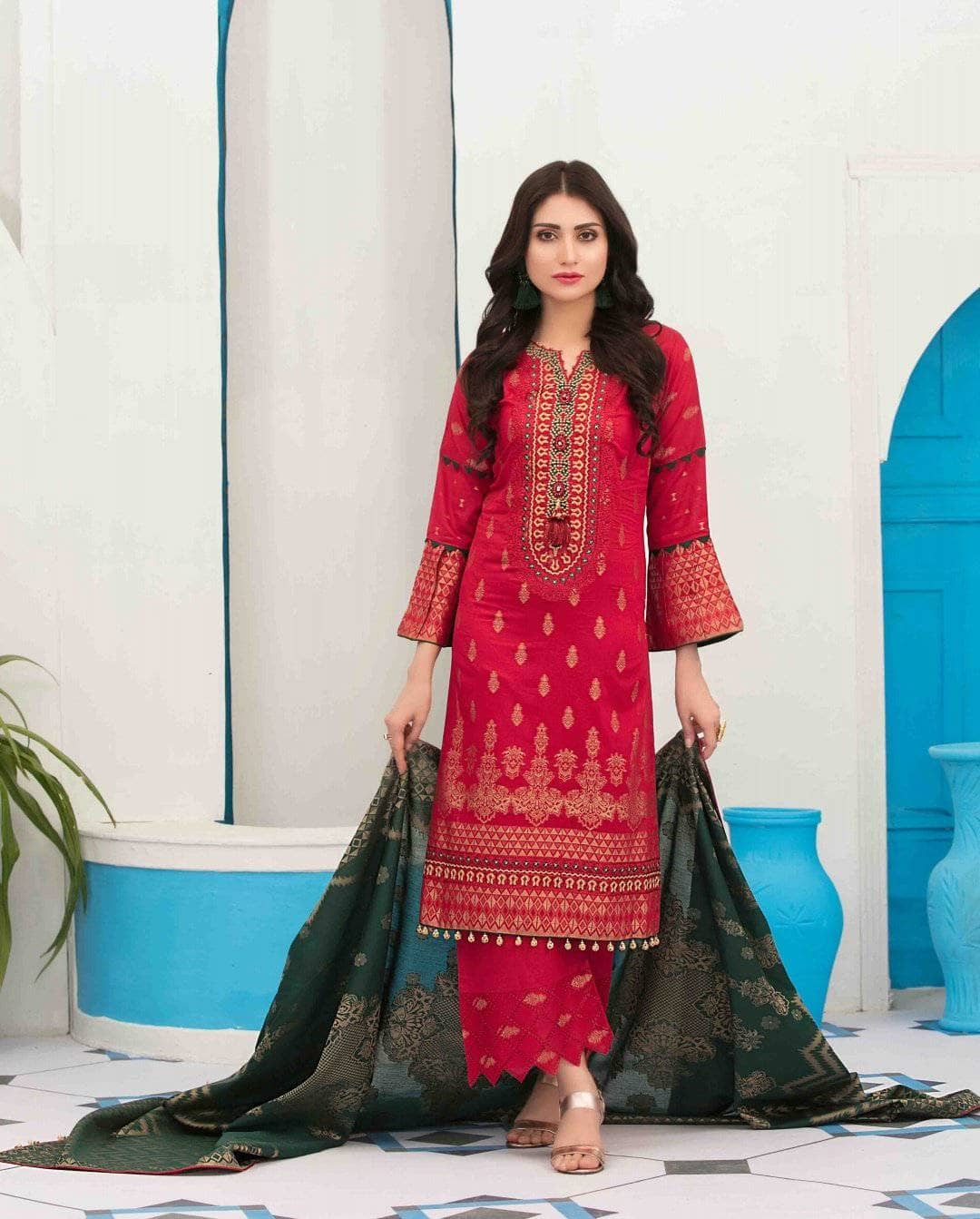 img_tawakkal_luxurious_gold_lawn_2021_awwal_boutique