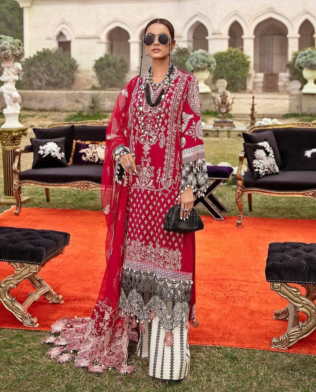 img_sana_safinaz_lawn_2021_awwal_boutique