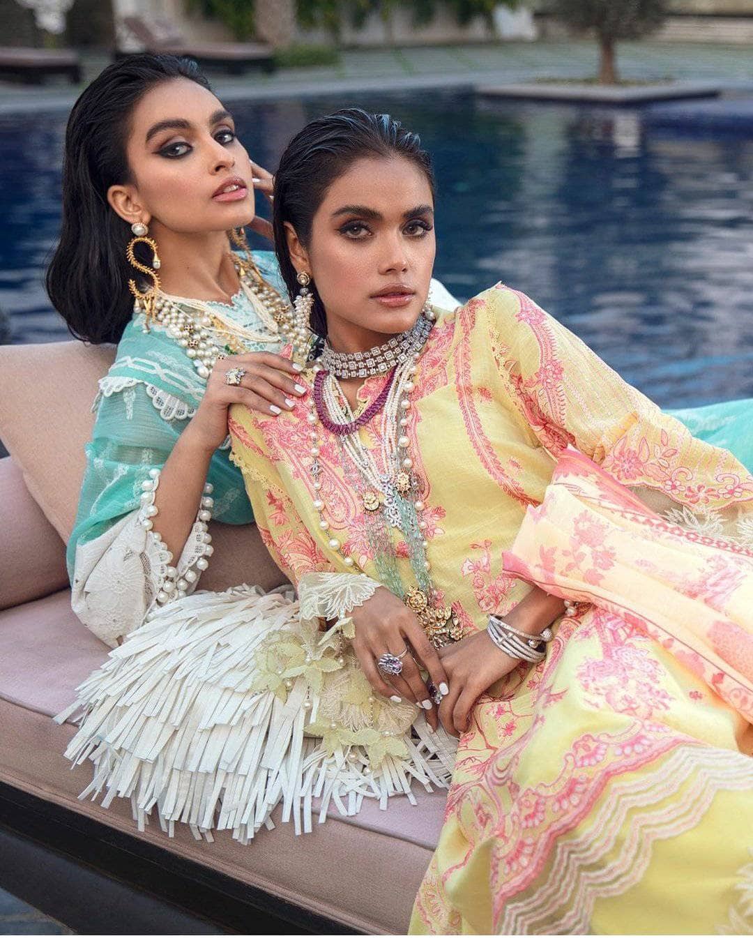 img_sana_safinaz_lawn_2021_awwal_boutique