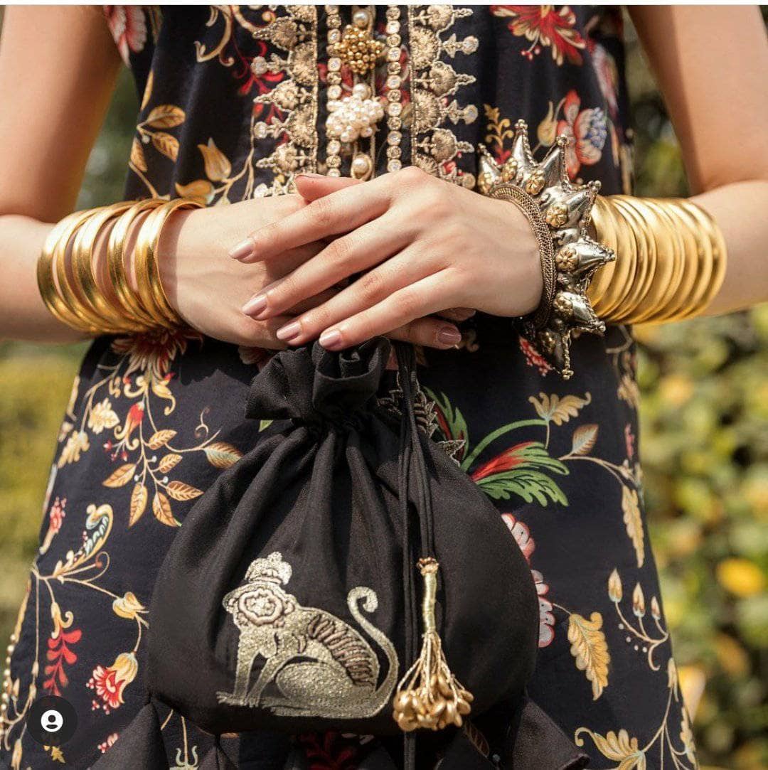 img_so_kamal_luxury_lawn_2021_awwal_boutique