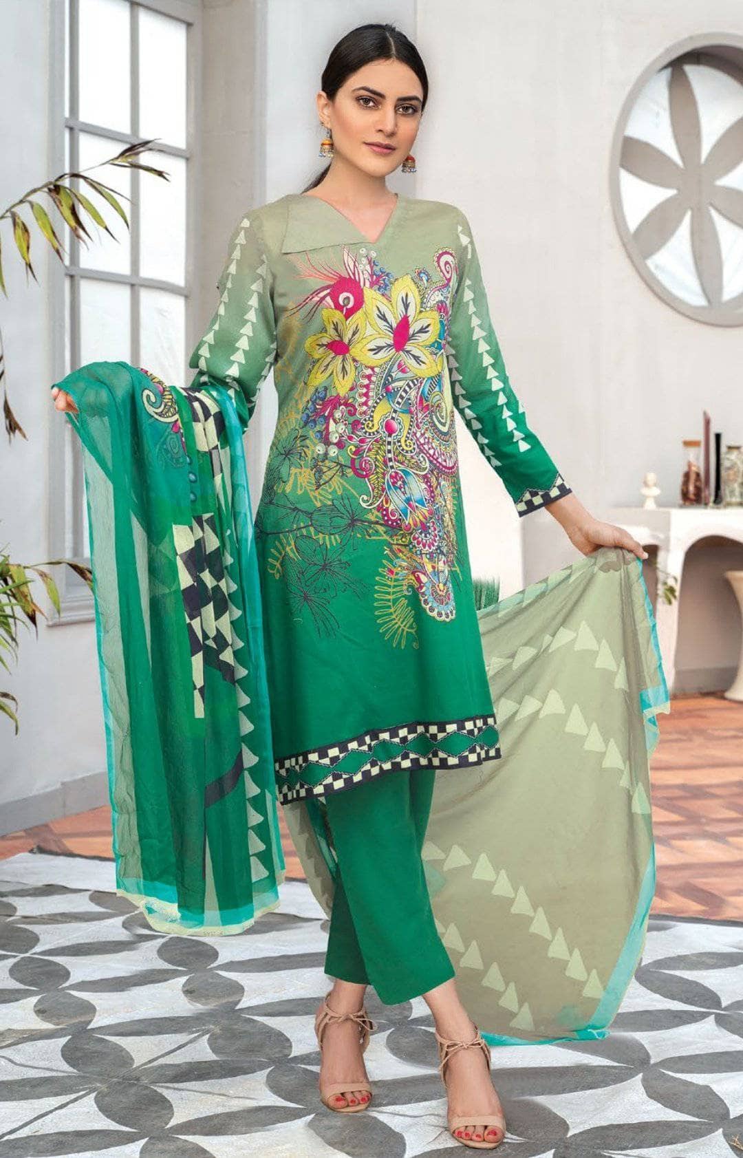 img_anaya_hoor_printed_lawn_2021_awwal_boutique
