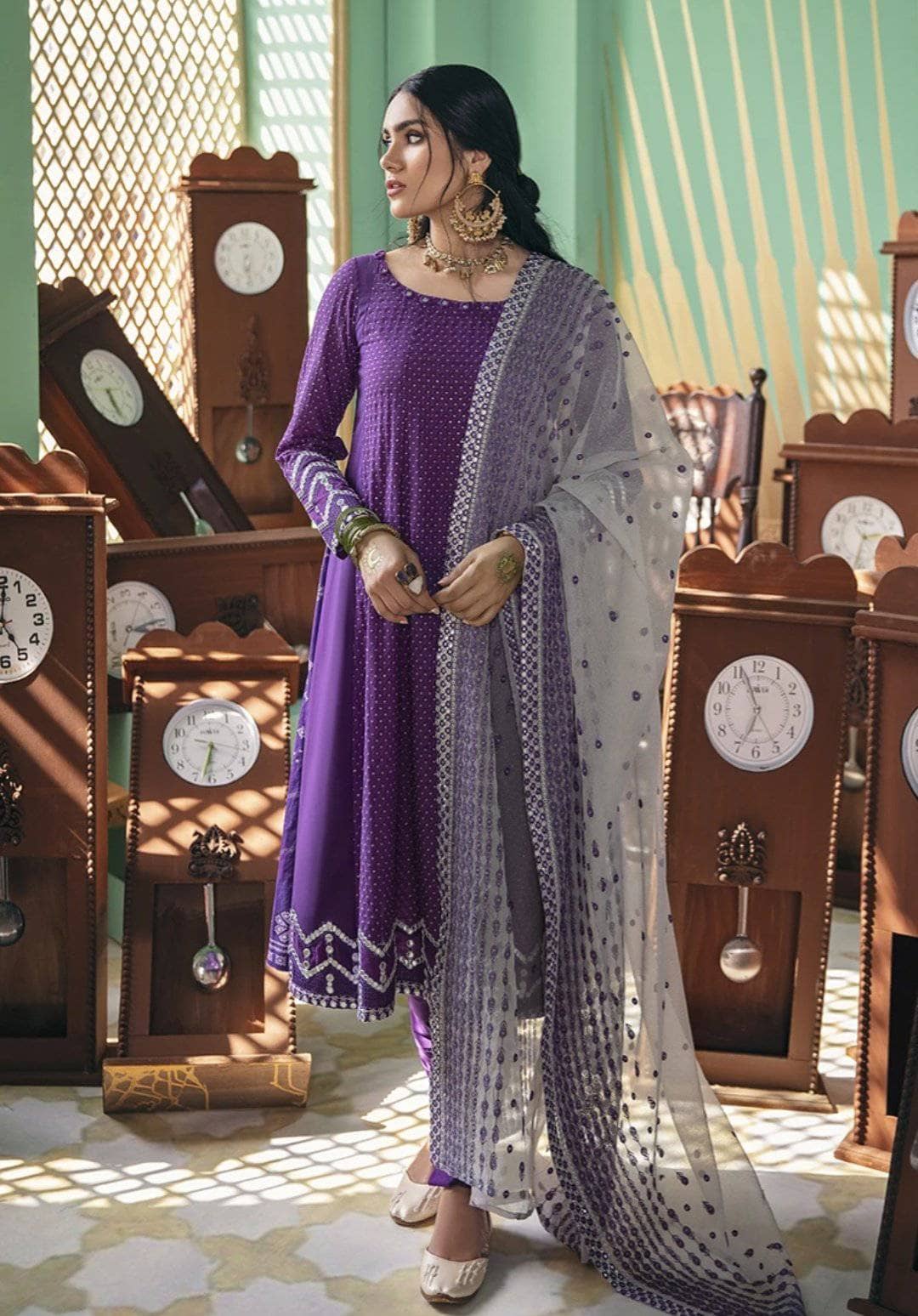 img_cross_stitch_eid_lawn_2021_awwal_boutique
