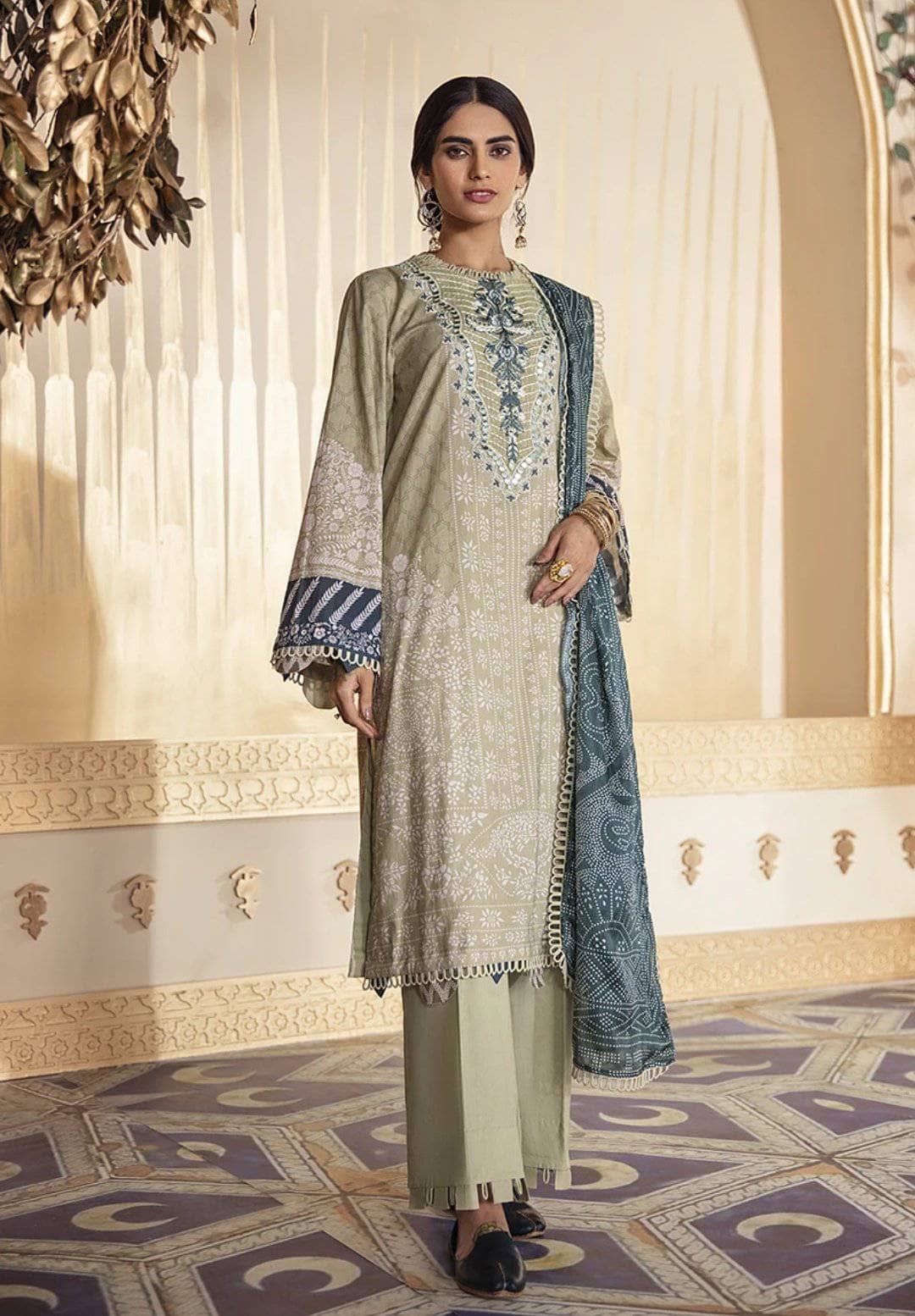 img_cross_stitch_eid_lawn_2021_awwal_boutique