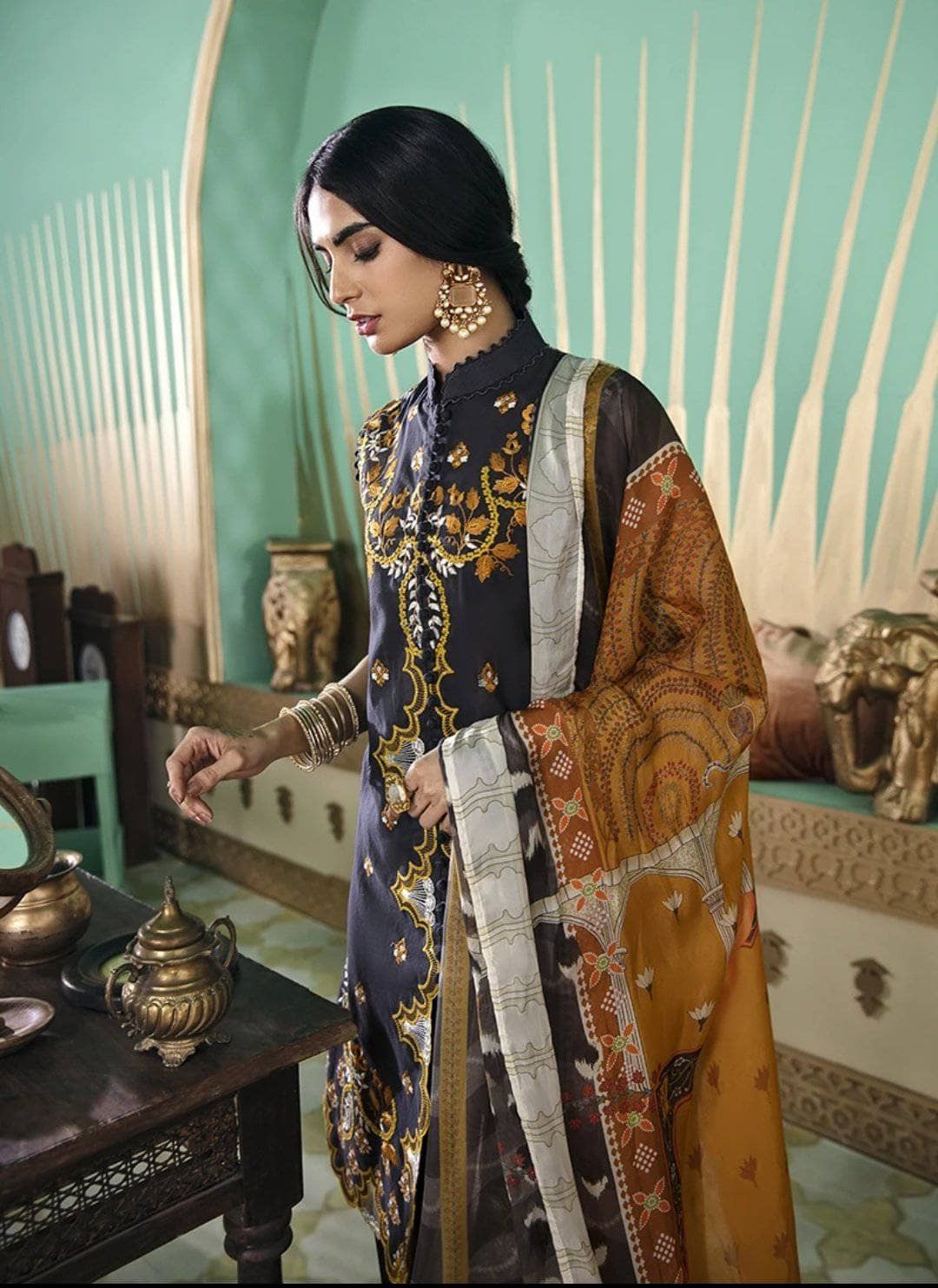 img_cross_stitch_eid_lawn_2021_awwal_boutique