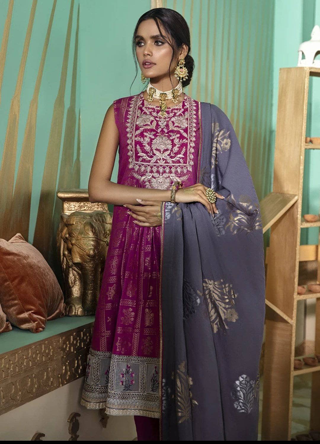 img_cross_stitch_eid_lawn_2021_awwal_boutique