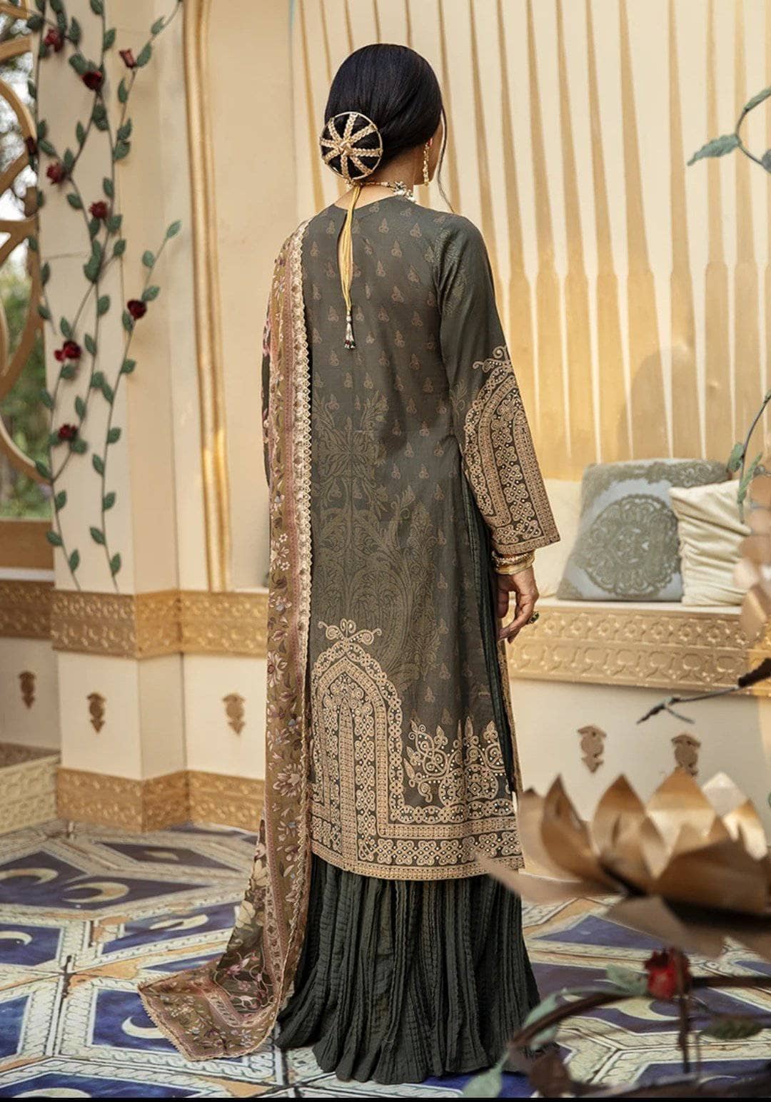 img_cross_stitch_eid_lawn_2021_awwal_boutique