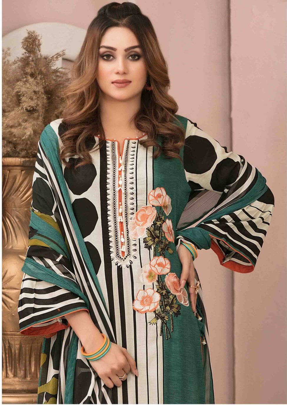 img_amna_sohail_by_tawakkal_lawn_2021_awwal_boutique