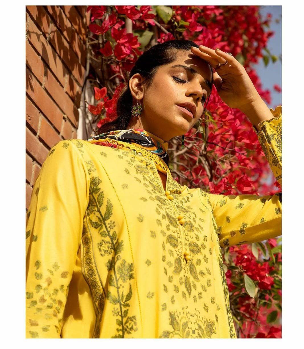 img_zaha_lawn_2021_awwal_boutique