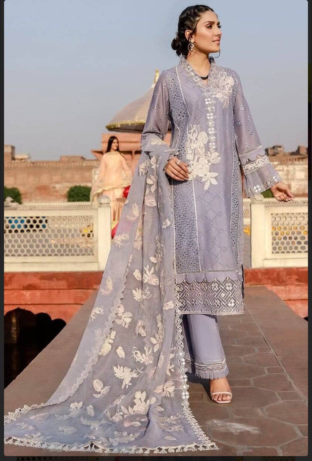 img_Elaf_festive_lawn_2021_awwal_boutique