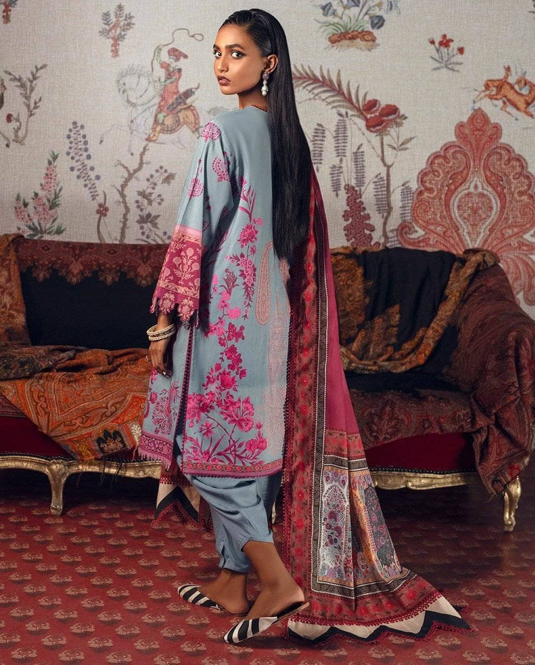 img_sana_safinaz_mahay_lawn_2021_awwal_boutique
