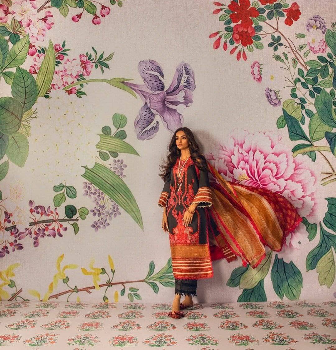 img_sana_safinaz_mahay_lawn_2021_awwal_boutique