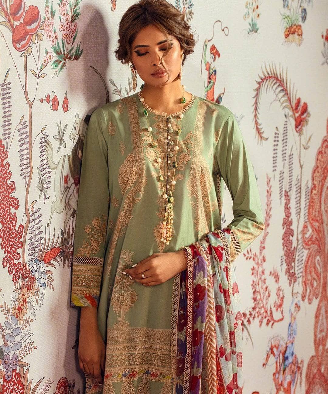 img_sana_safinaz_mahay_lawn_2021_awwal_boutique