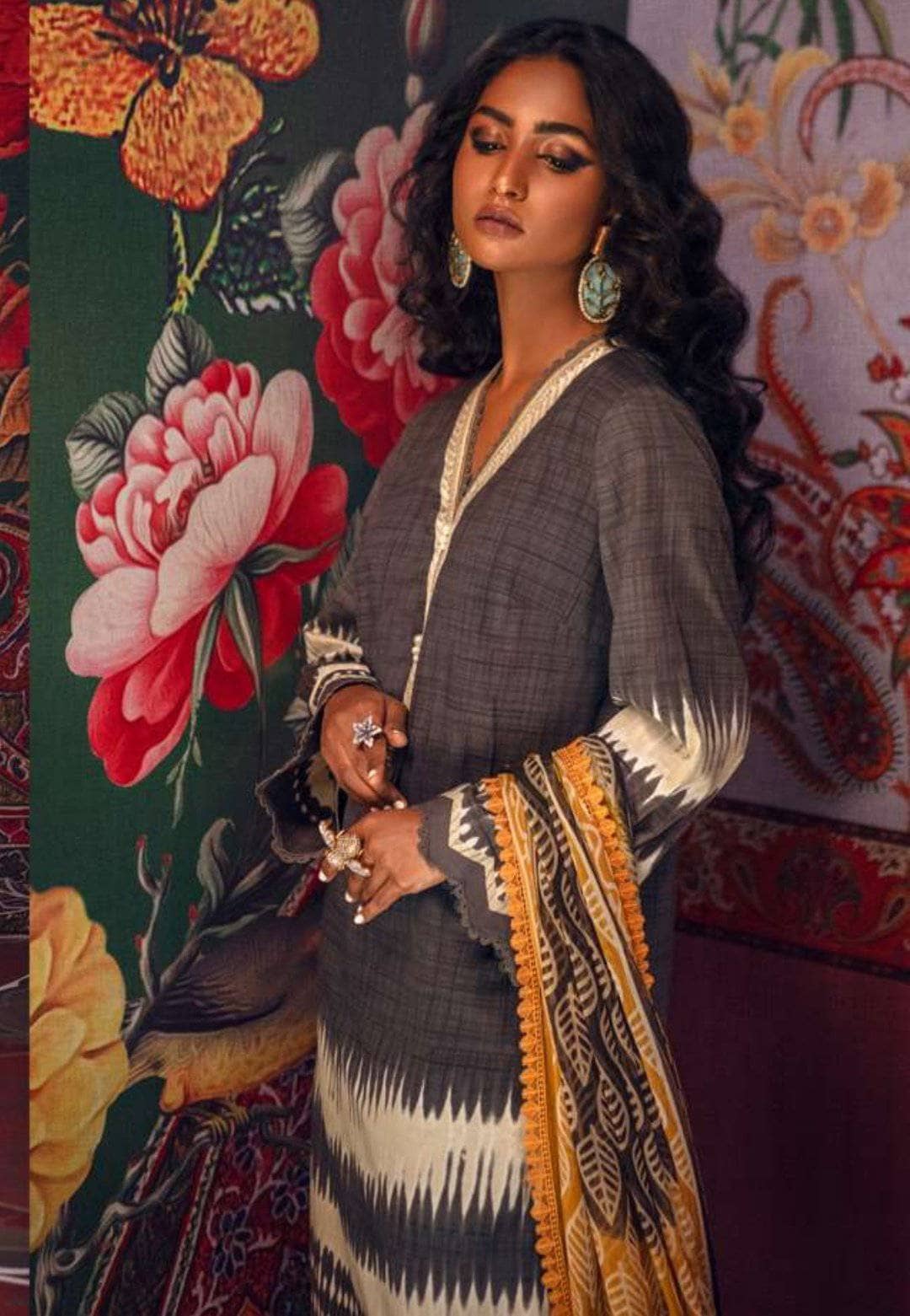 img_sana_safinaz_mahay_lawn_2021_awwal_boutique