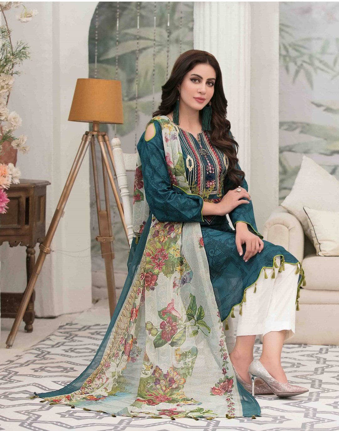 img_amna_sohail_by_tawakkal_lawn_2021_awwal_boutique