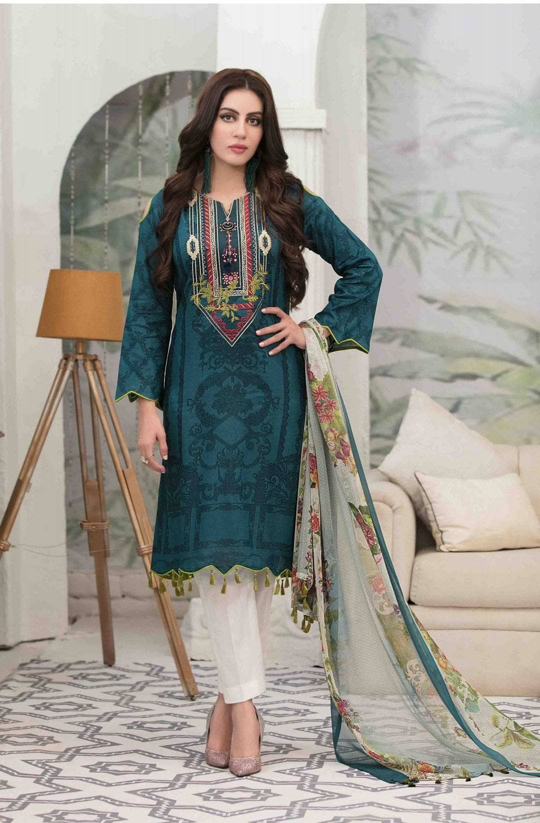 img_amna_sohail_by_tawakkal_lawn_2021_awwal_boutique