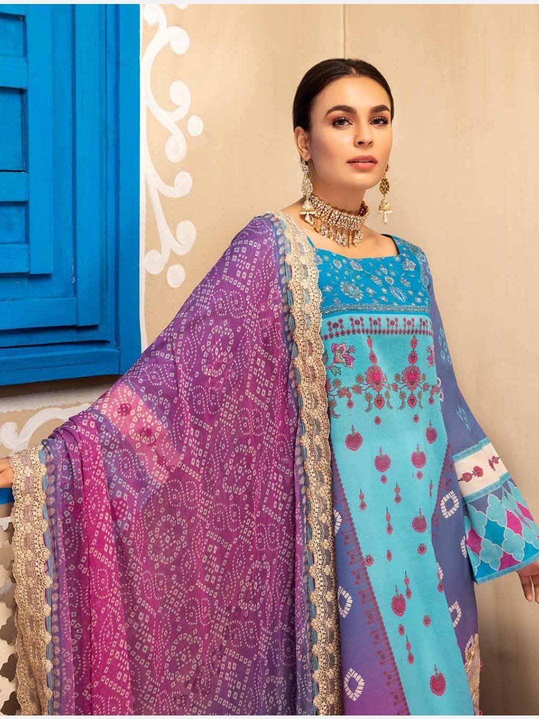 img_charizma_chunari_lawn_awwal_boutique