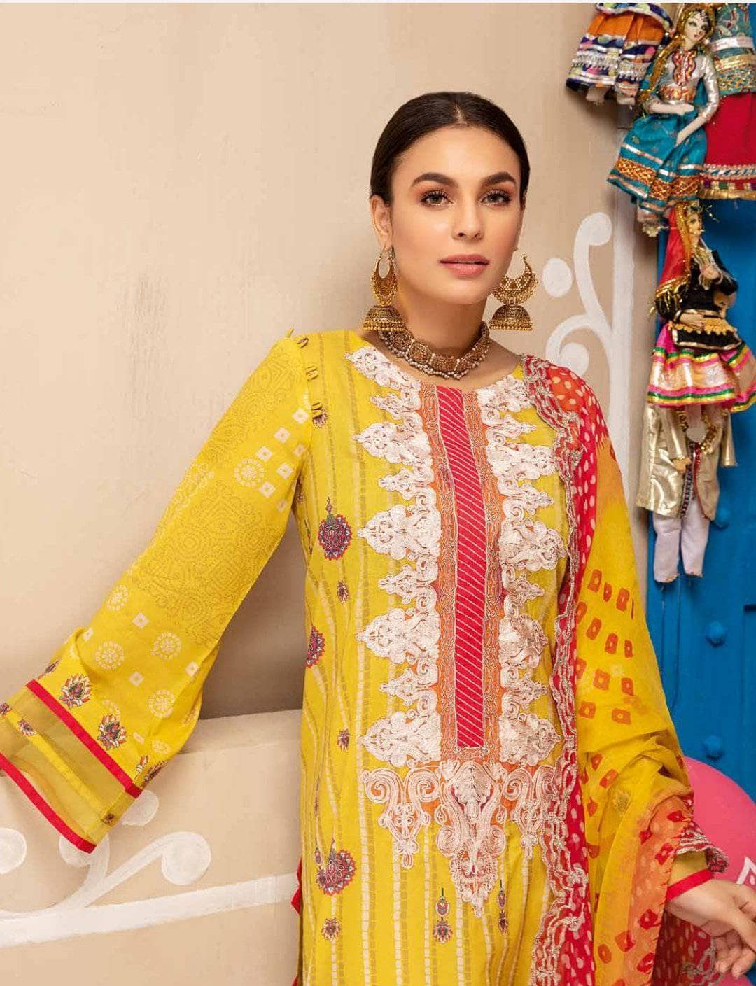 img_charizma_chunari_lawn_awwal_boutique