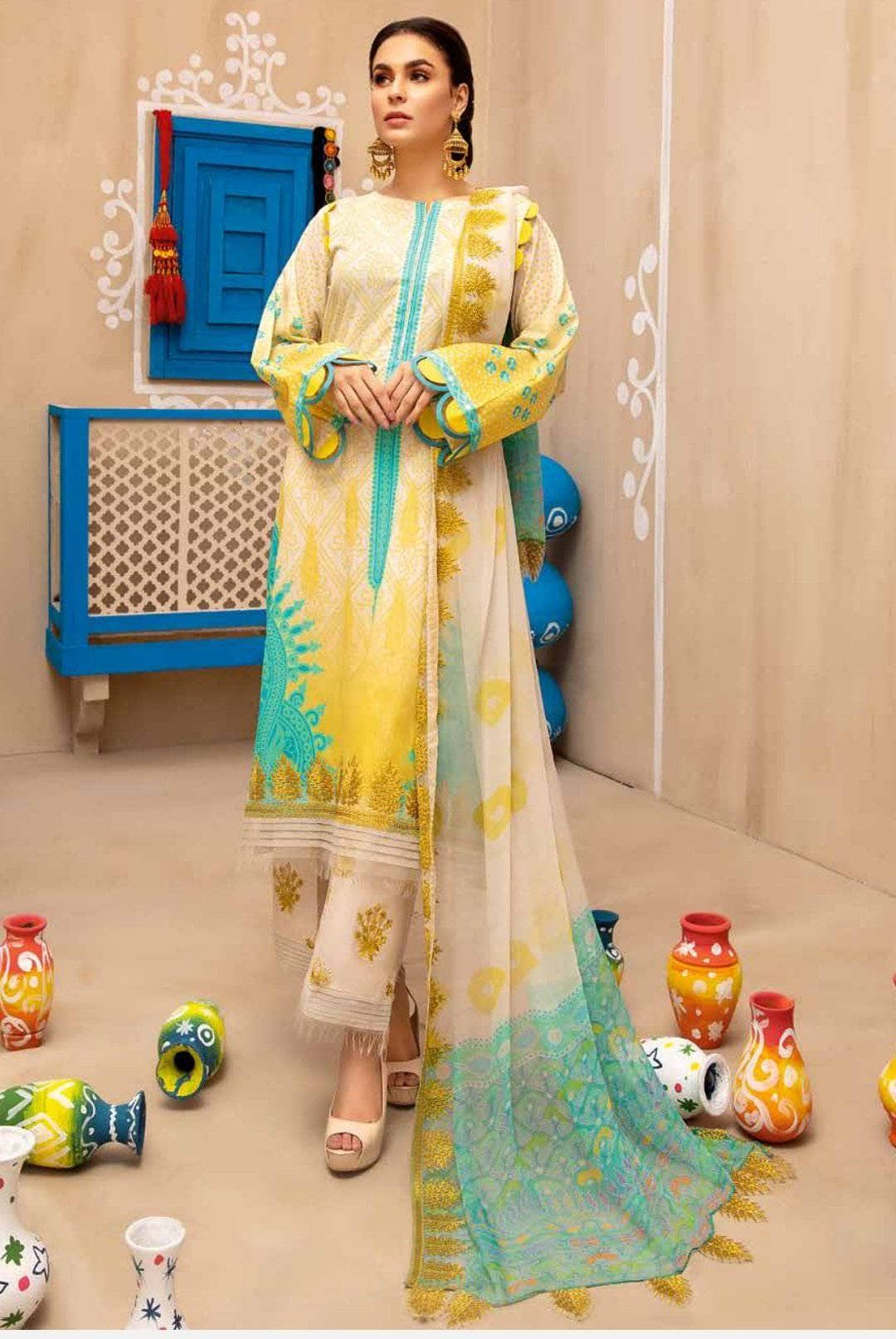 img_charizma_chunari_lawn_awwal_boutique