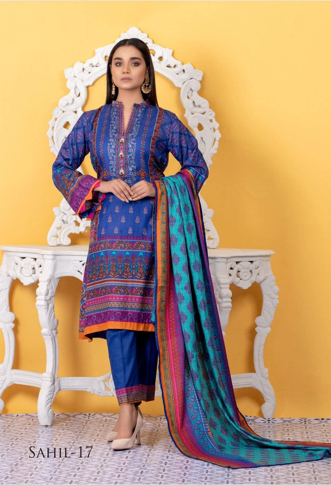 img_sahil_economy_lawn_collection_awwal_boutique_black_and_white