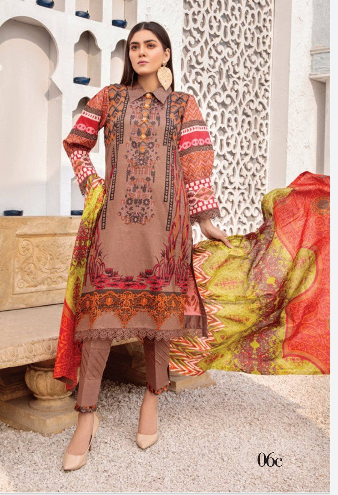 img_anum_lawn_daily_wear_pakistani_suits_awwal_, Boutique