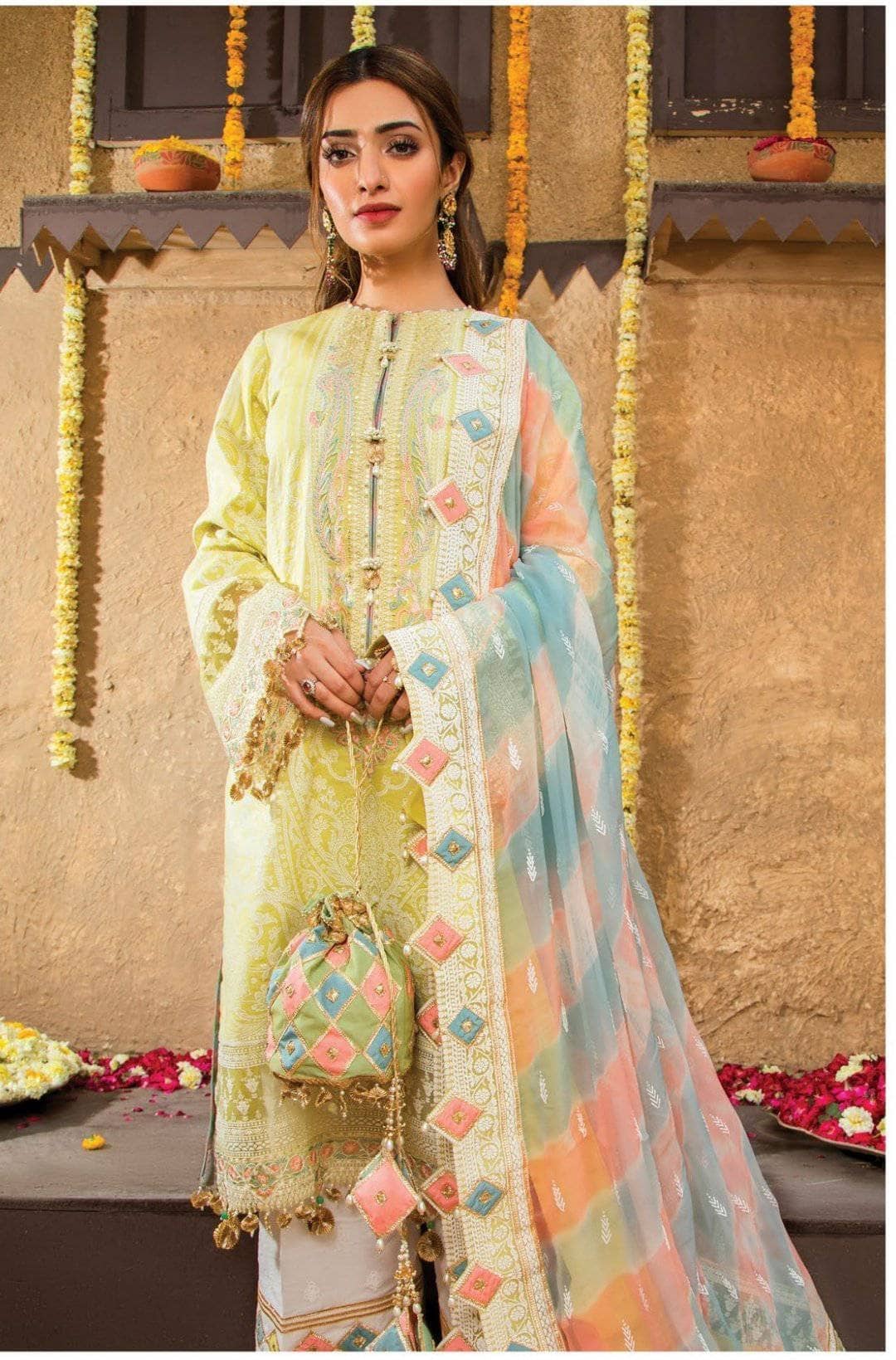 img_anaya_viva_lawn_2021_awwal_boutique