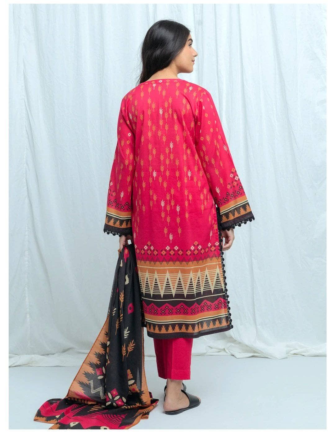 img_beechtree_lawn_2021_awwal_boutique