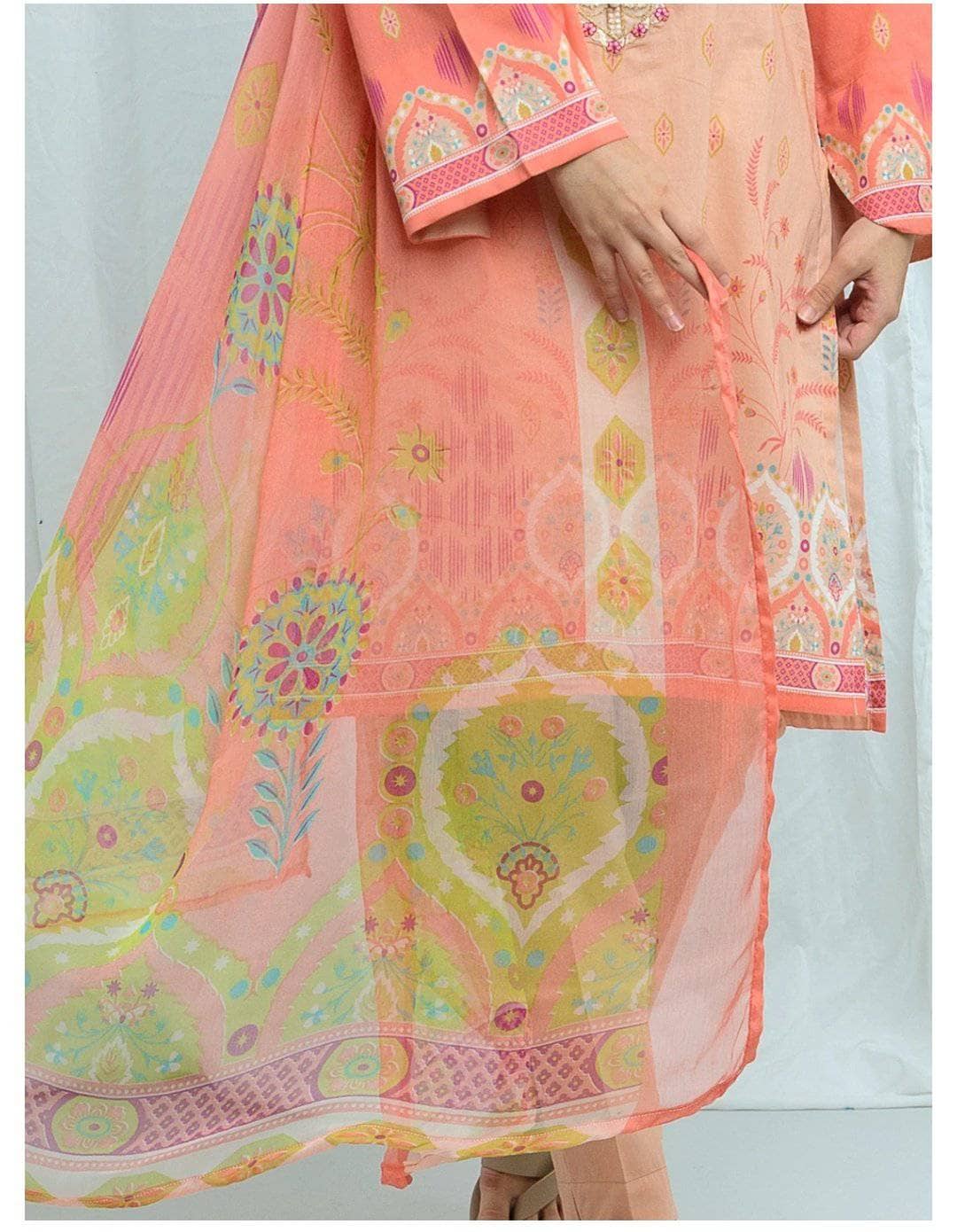 img_beechtree_lawn_2021_awwal_boutique