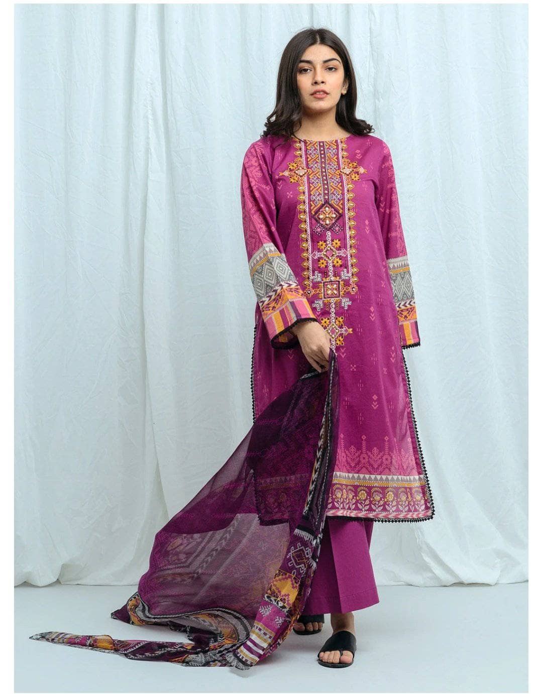 img_beechtree_lawn_2021_awwal_boutique