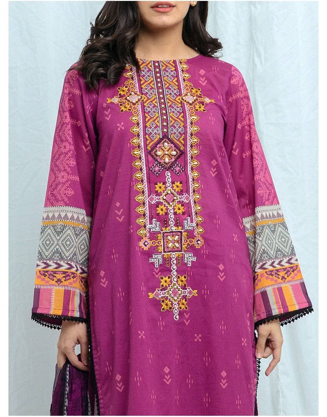 img_beechtree_lawn_2021_awwal_boutique