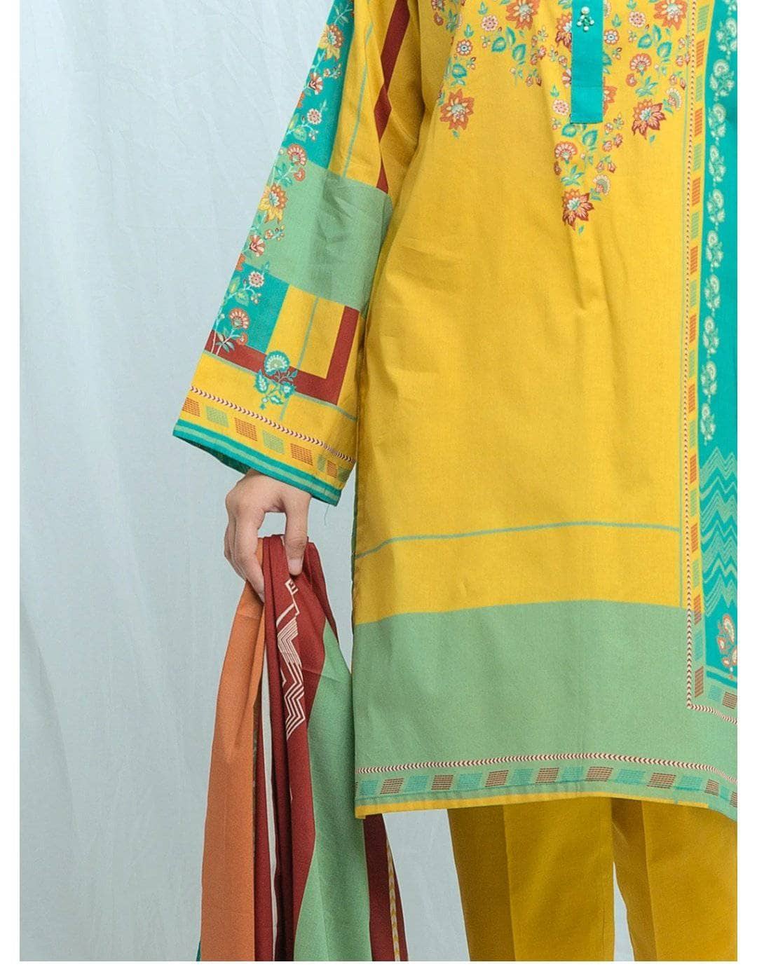 img_beechtree_lawn_2021_awwal_boutique