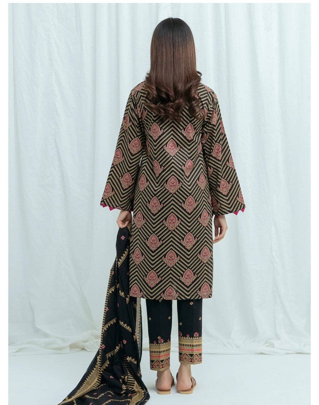 img_beechtree_lawn_2021_awwal_boutique