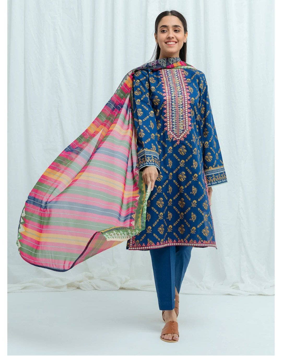 img_beechtree_lawn_2021_awwal_boutique