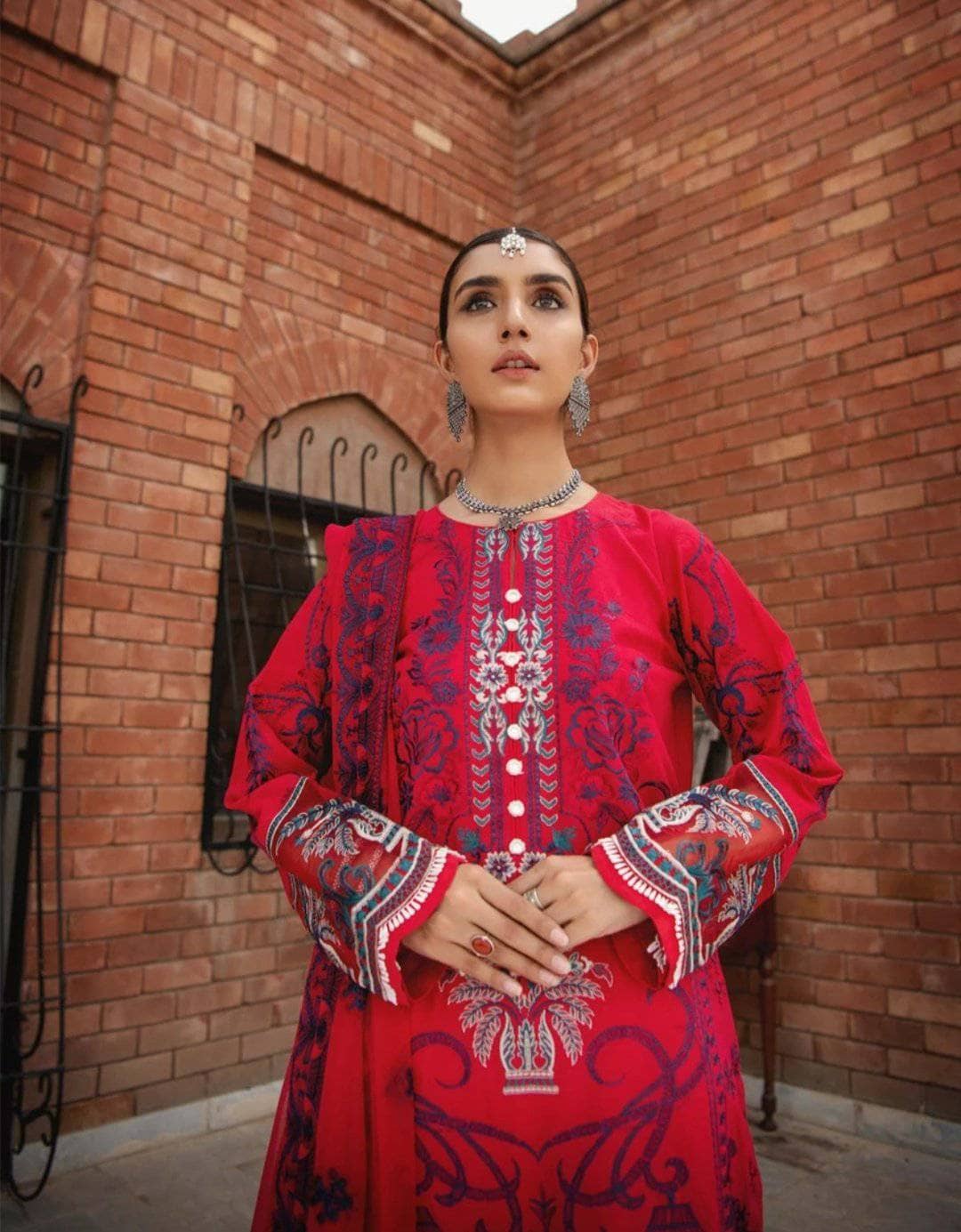 img_aik_atelier_lawn_vol_2_awwal_boutique