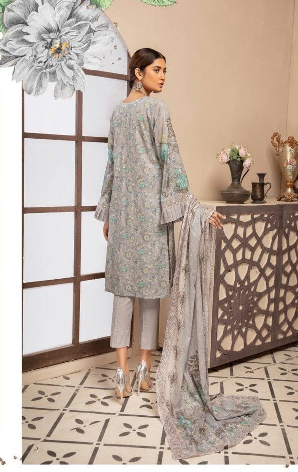 img_guzel_chikankari_embroidered_lawn_with_, Makhmal_Lawn_dupatta_awwal_boutique
