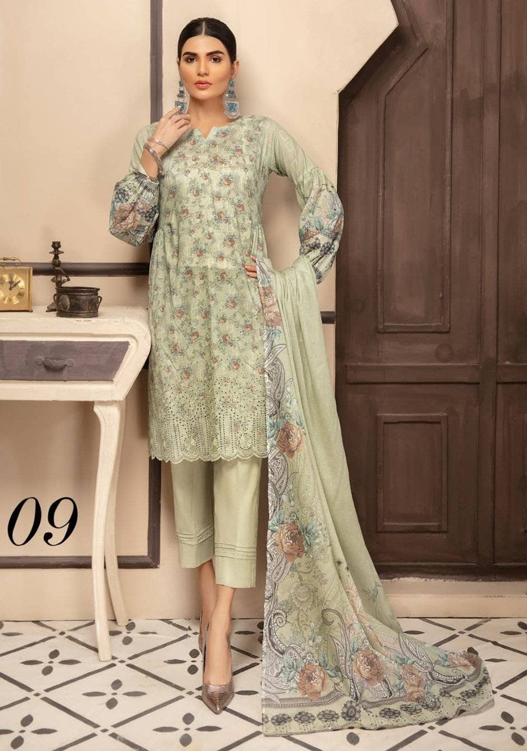 img_guzel_chikankari_embroidered_lawn_with_, Makhmal_Lawn_dupatta_awwal_boutique