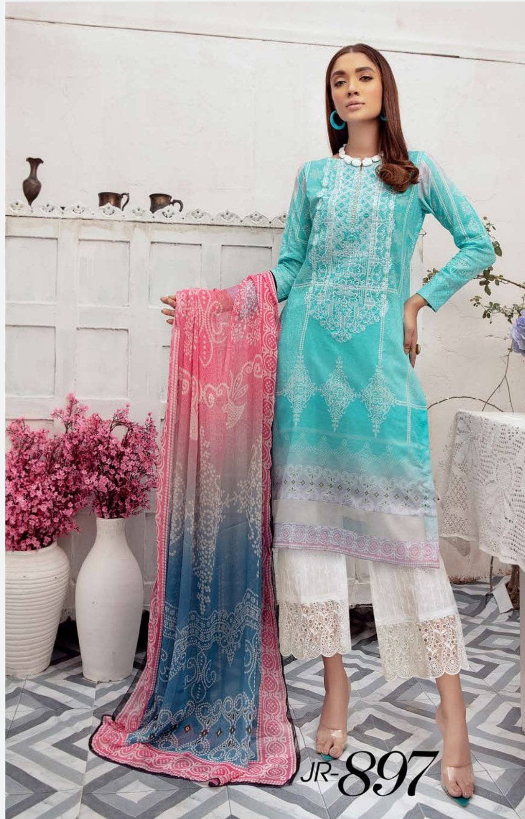 Generation by Johra Chunari Lawn