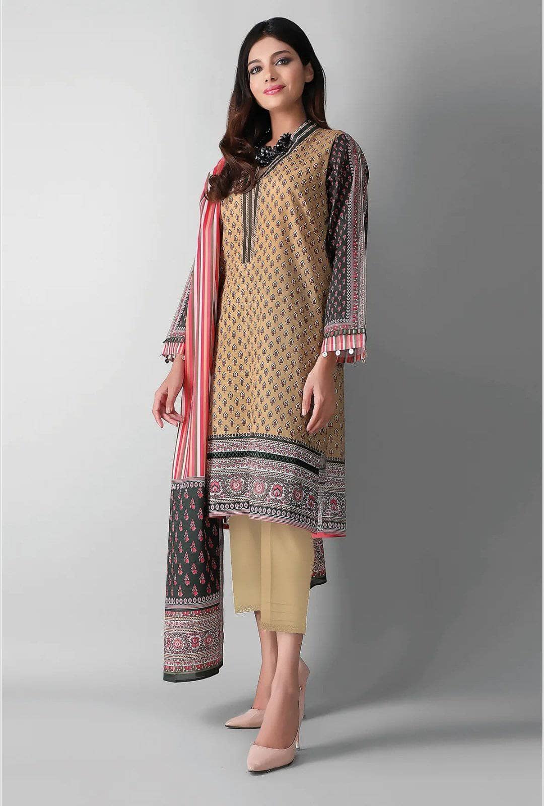 img_khaadi_lawn_2021_awwal_boutique