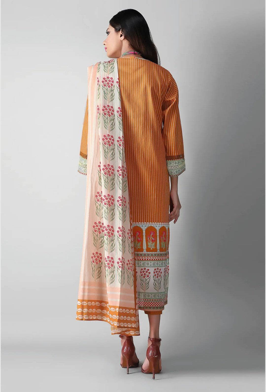 img_khaadi_lawn_2021_awwal_boutique