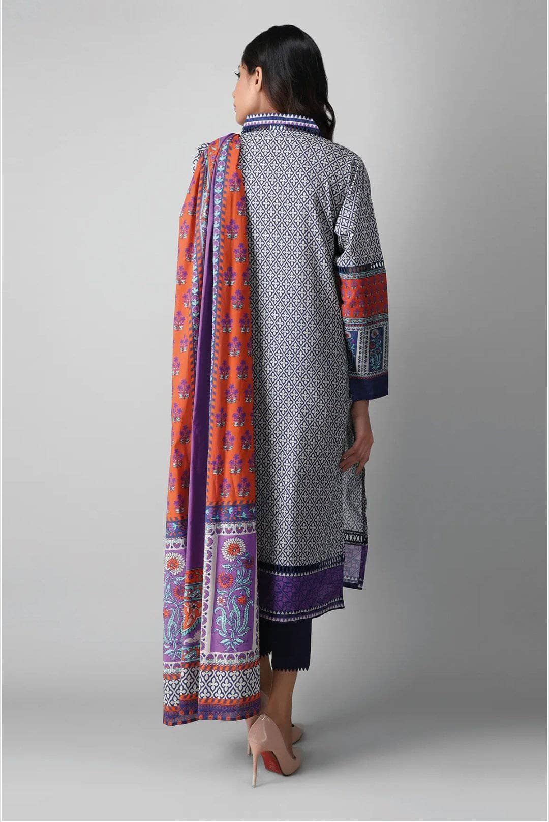 img_khaadi_lawn_2021_awwal_boutique