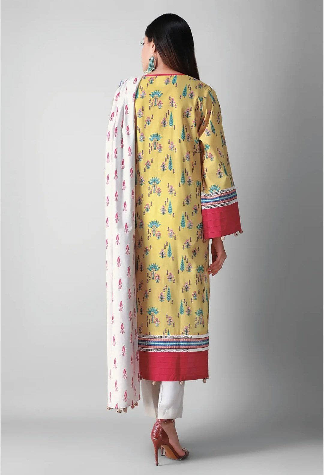 img_khaadi_lawn_2021_awwal_boutique