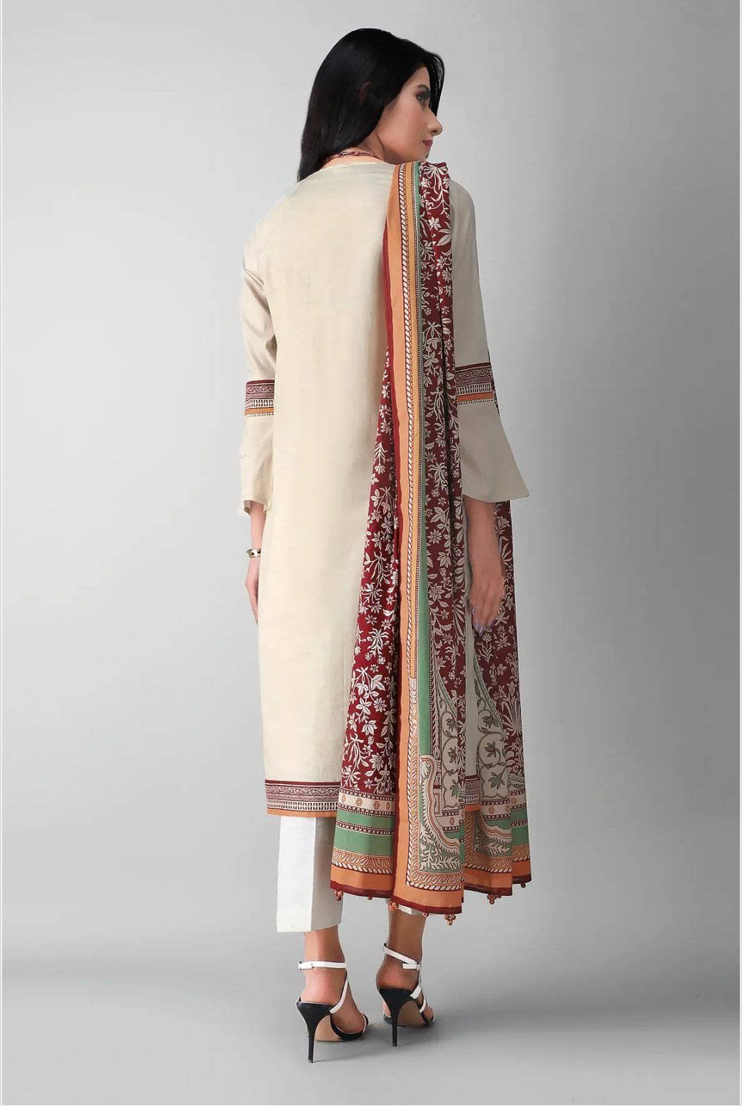 img_khaadi_lawn_2021_awwal_boutique