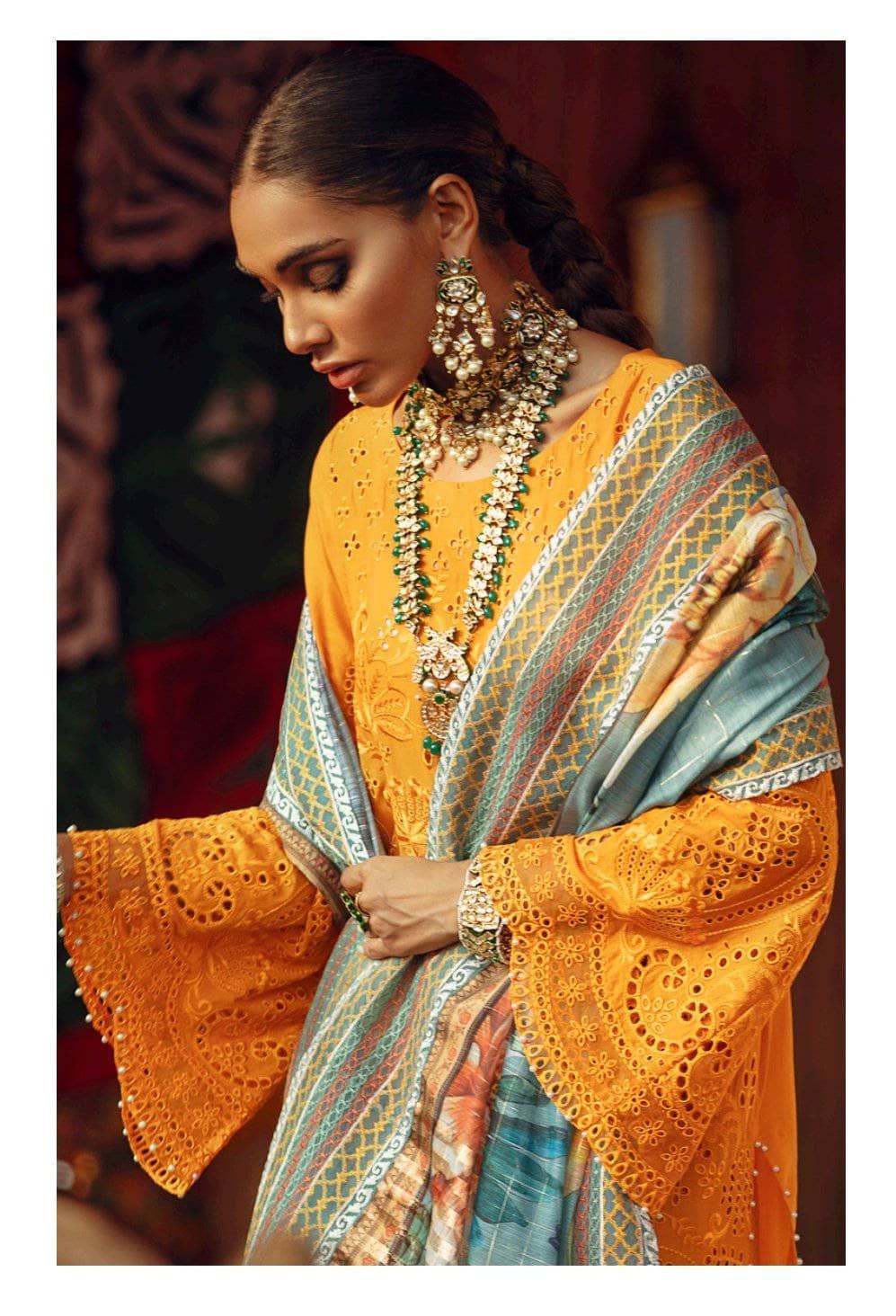 img_nureh_rani_sa_eid_collection_awwal_boutique