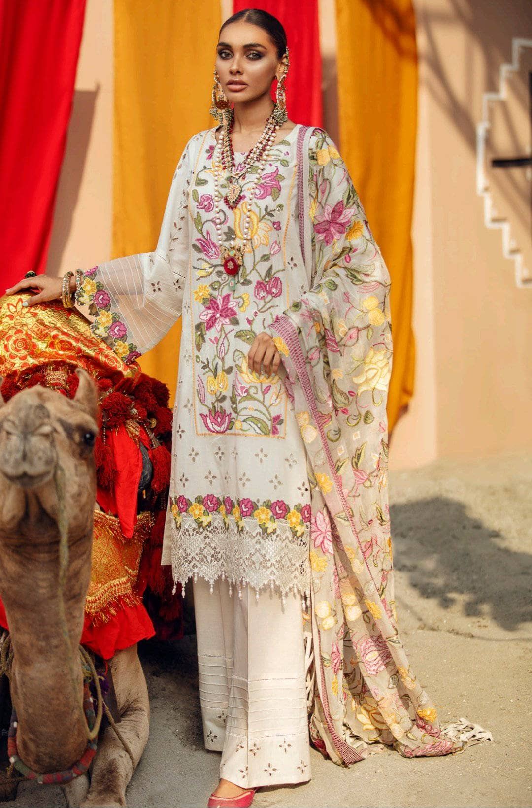 img_nureh_rani_sa_eid_collection_awwal_boutique
