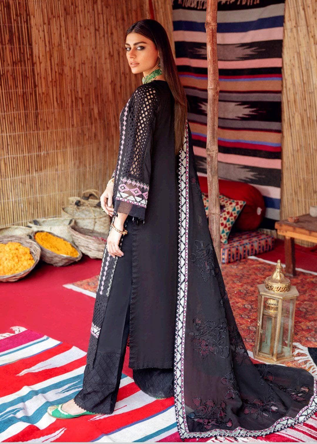 img_nureh_rani_sa_eid_collection_awwal_boutique