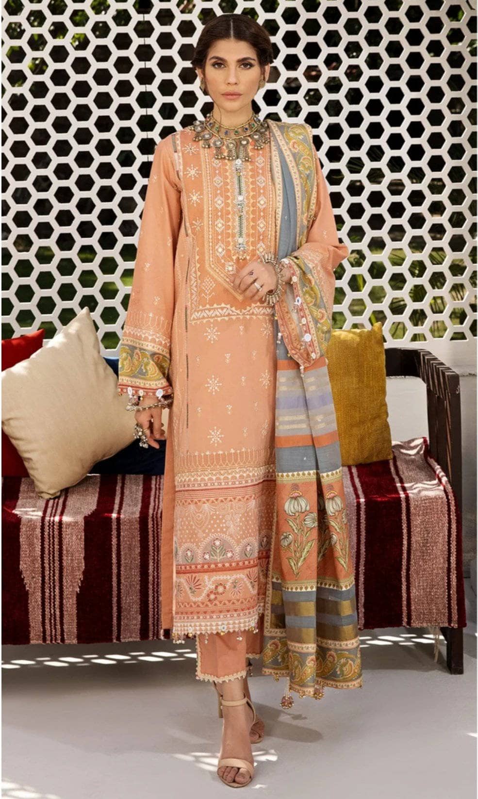 img_anaya_eid_collection_awwal_boutique