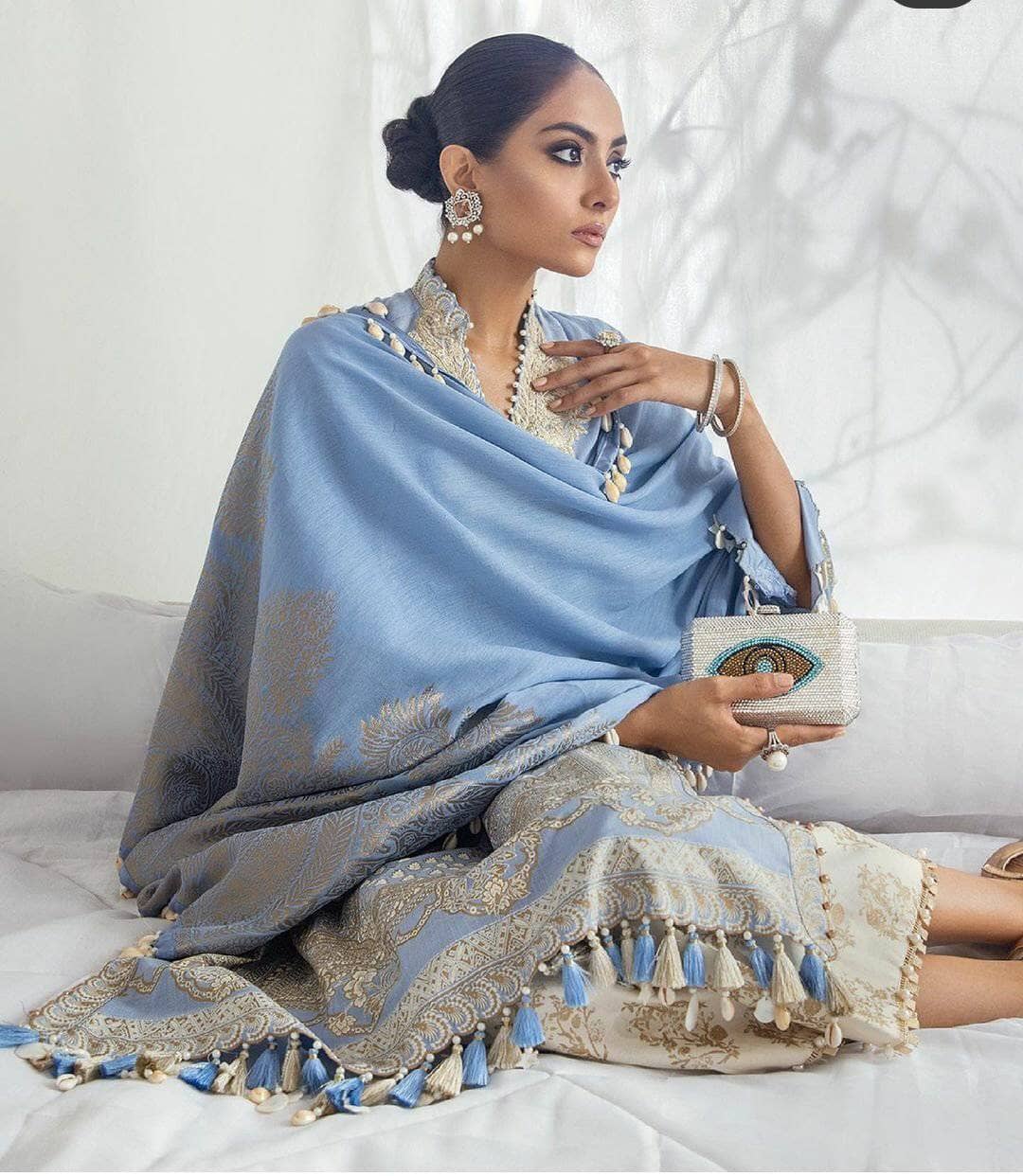 img_sana_safinaz_kurnool_lawn_2021_awwal_boutique