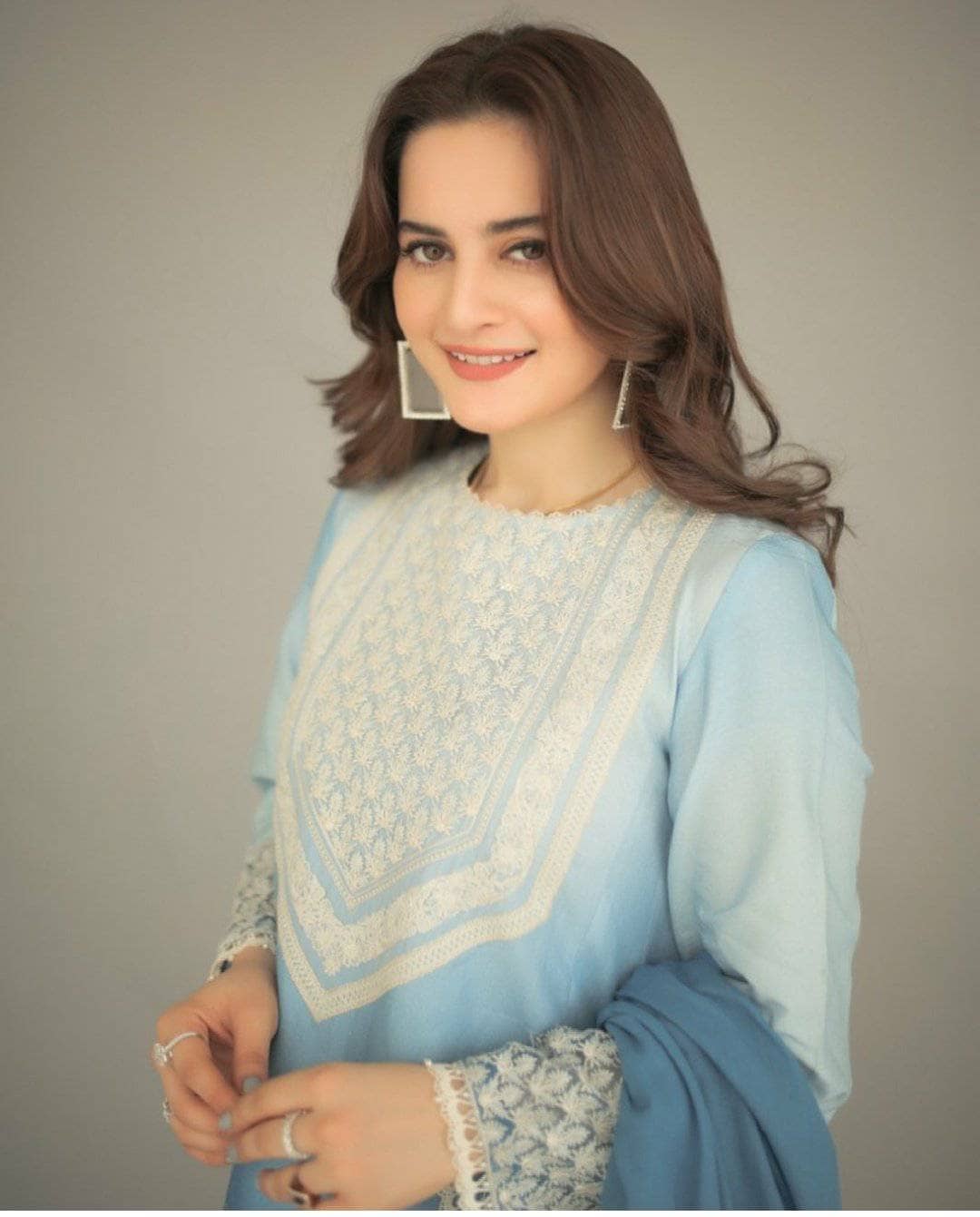 img_zara_shahjahan_coco_lawn_2021_awwal_boutique