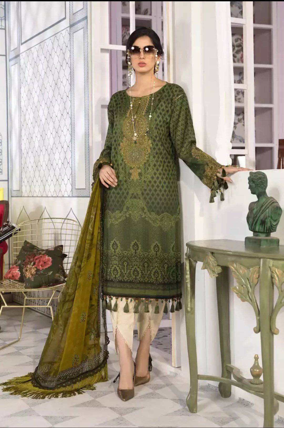 img_maria_b_m_prints_lawn_2021_awwal_boutique