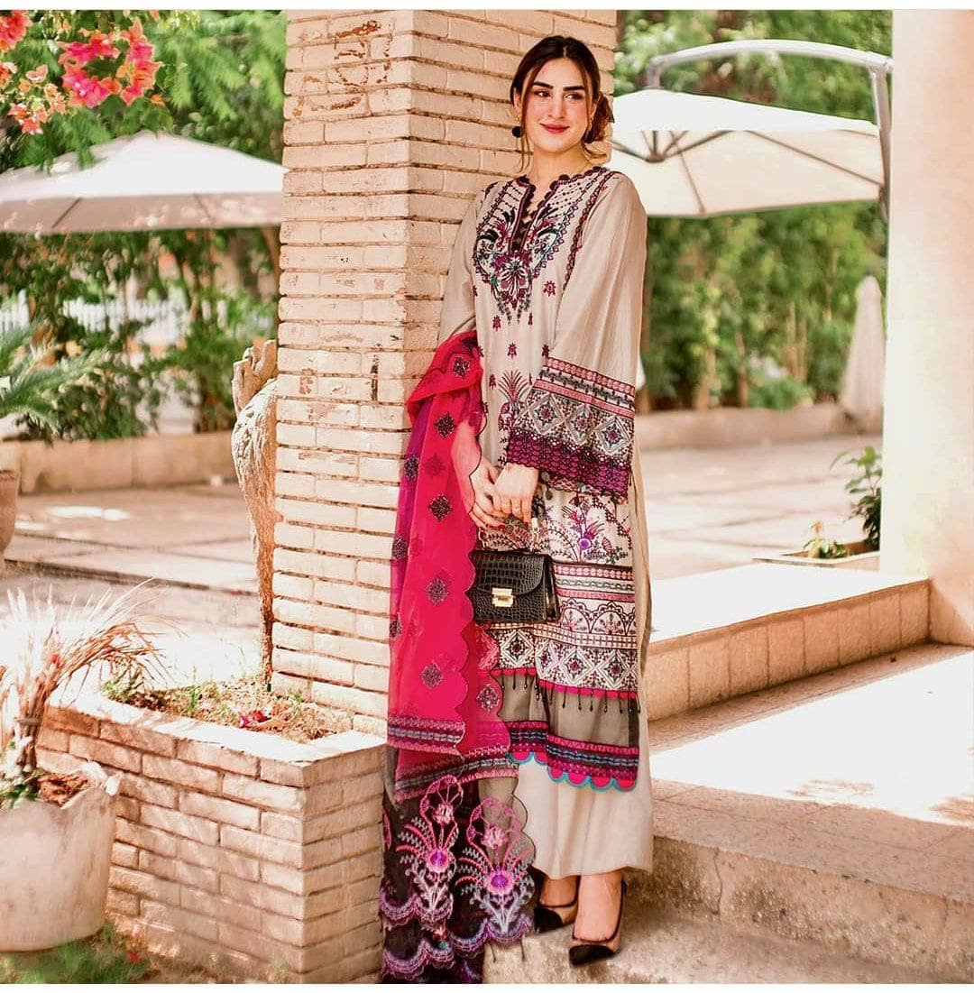 img_motifz_premium_lawn_2021_awwal_boutique