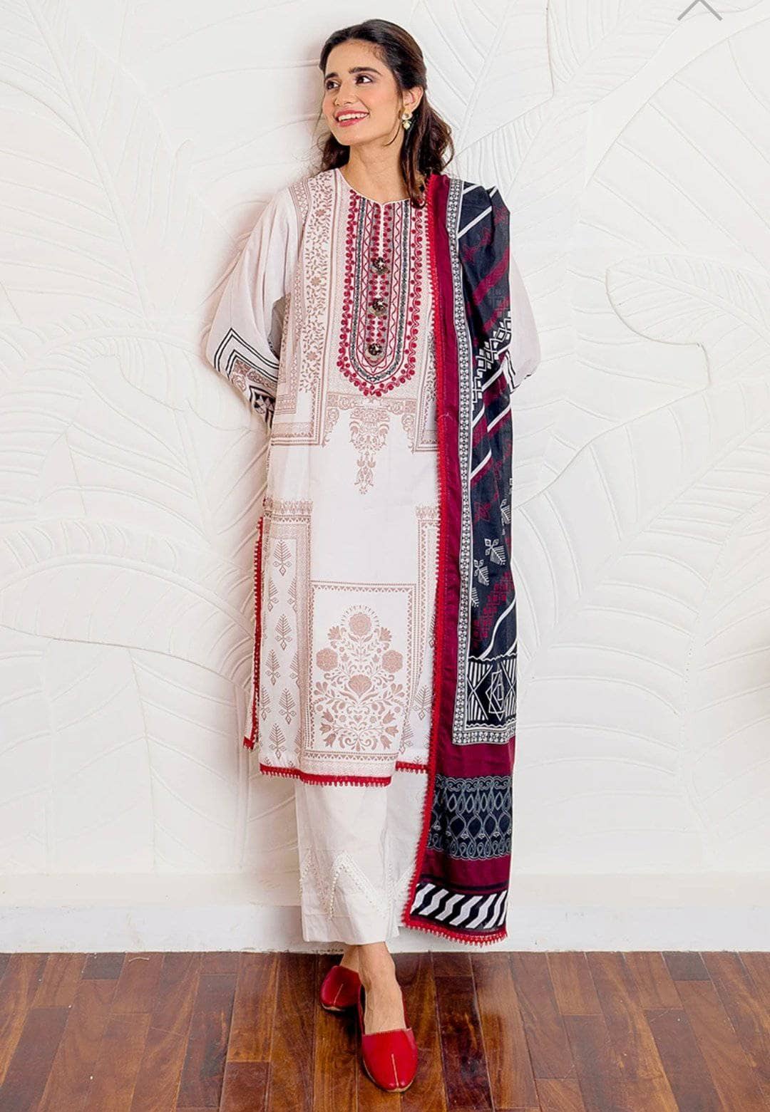 img_cross_stitch_cambric_ciara_awwal_boutique